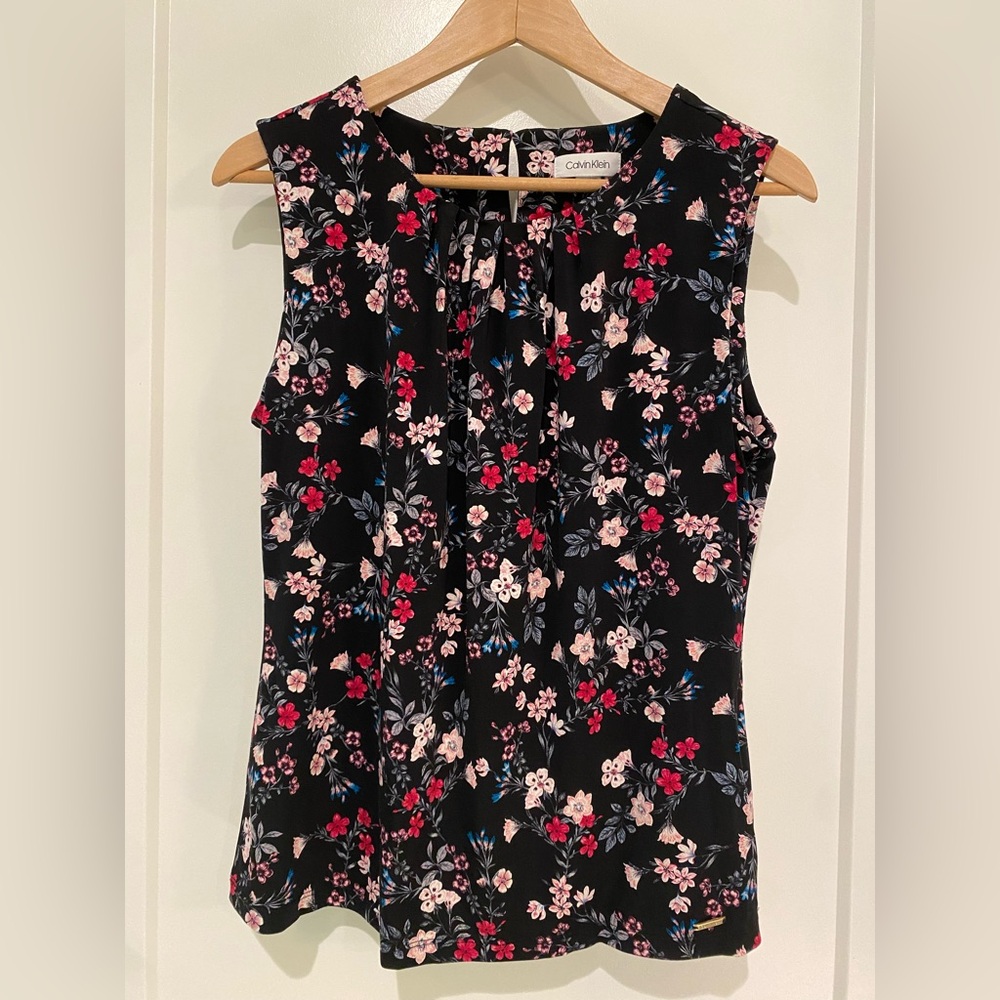 Calvin Klein High Neck Sleeveless Black Floral Blouse, size L